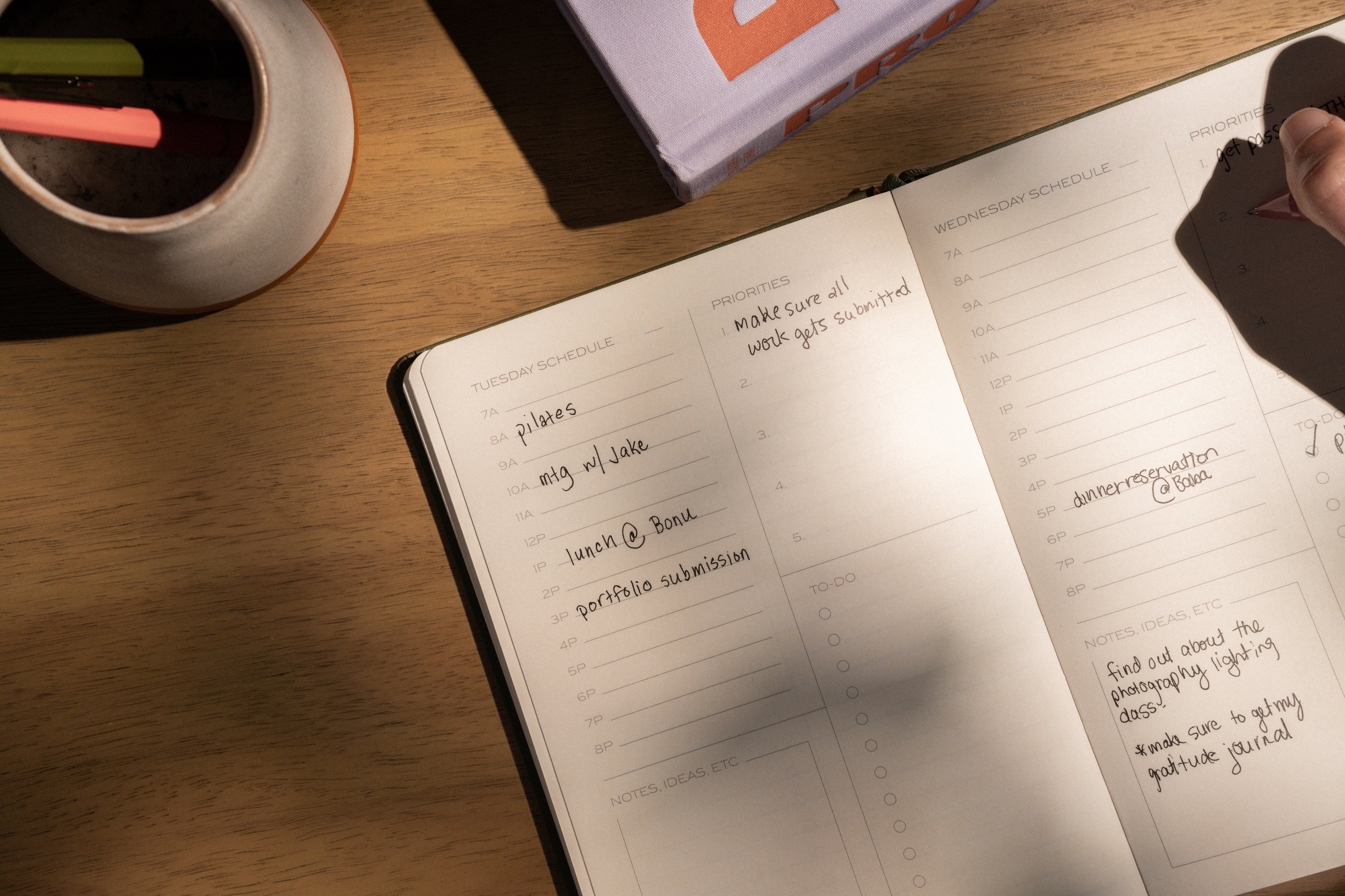 Daily Planner & Gel Pen Set